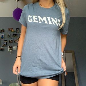 Short sleeve shirt